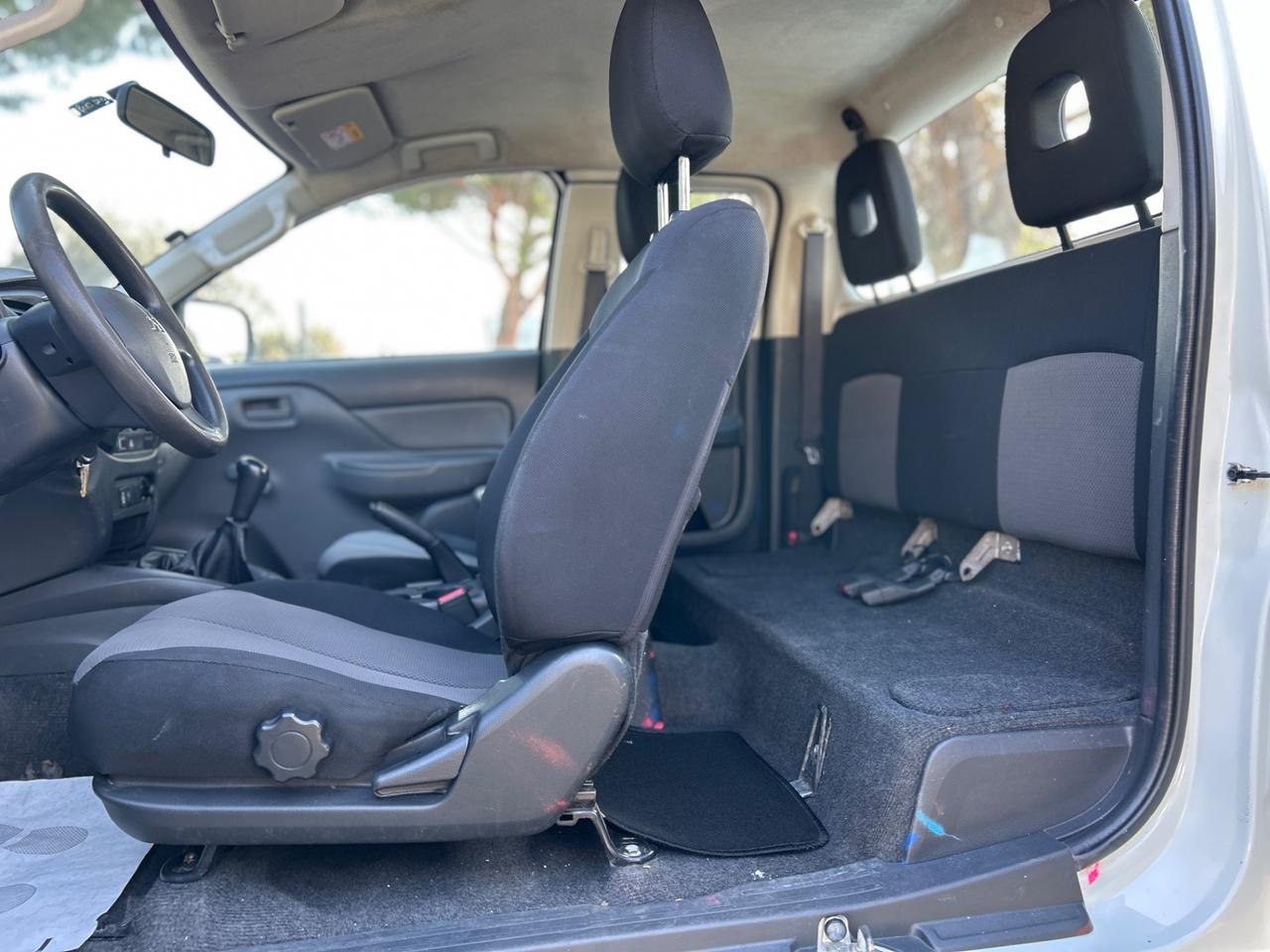 Mitsubishi L200 2.4 Diesel 154cv*CABINA SINGOLA*4POSTI*