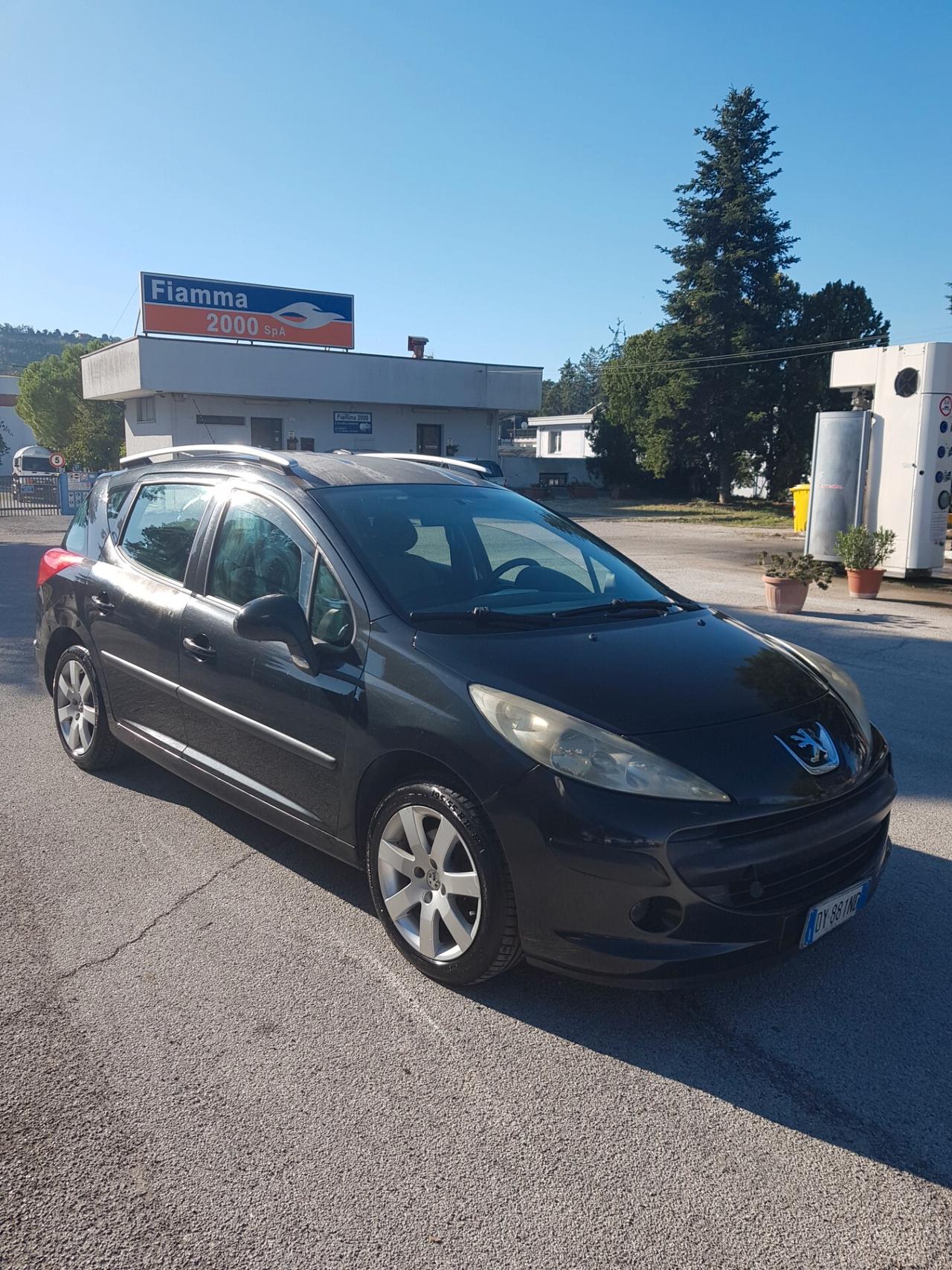 Peugeot 308 1.6 HDi 90Cv anno 2009