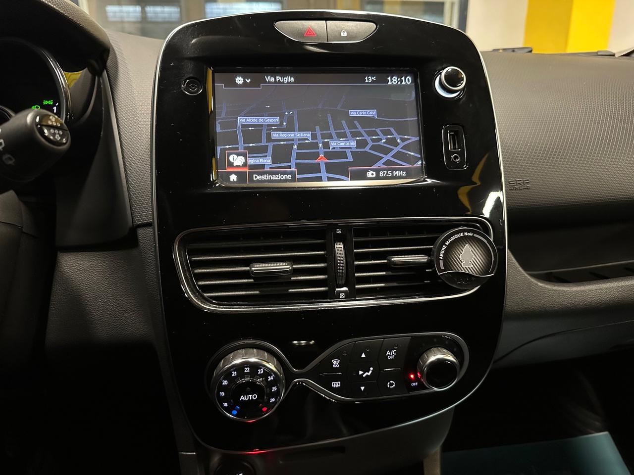 Renault Clio dCi 8V 90 CV Start&Stop 5 porte Energy Duel