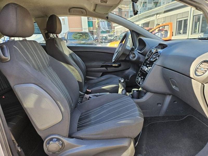Opel Corsa Corsa 3p 1.2 Edition Gpl-tech 80cv