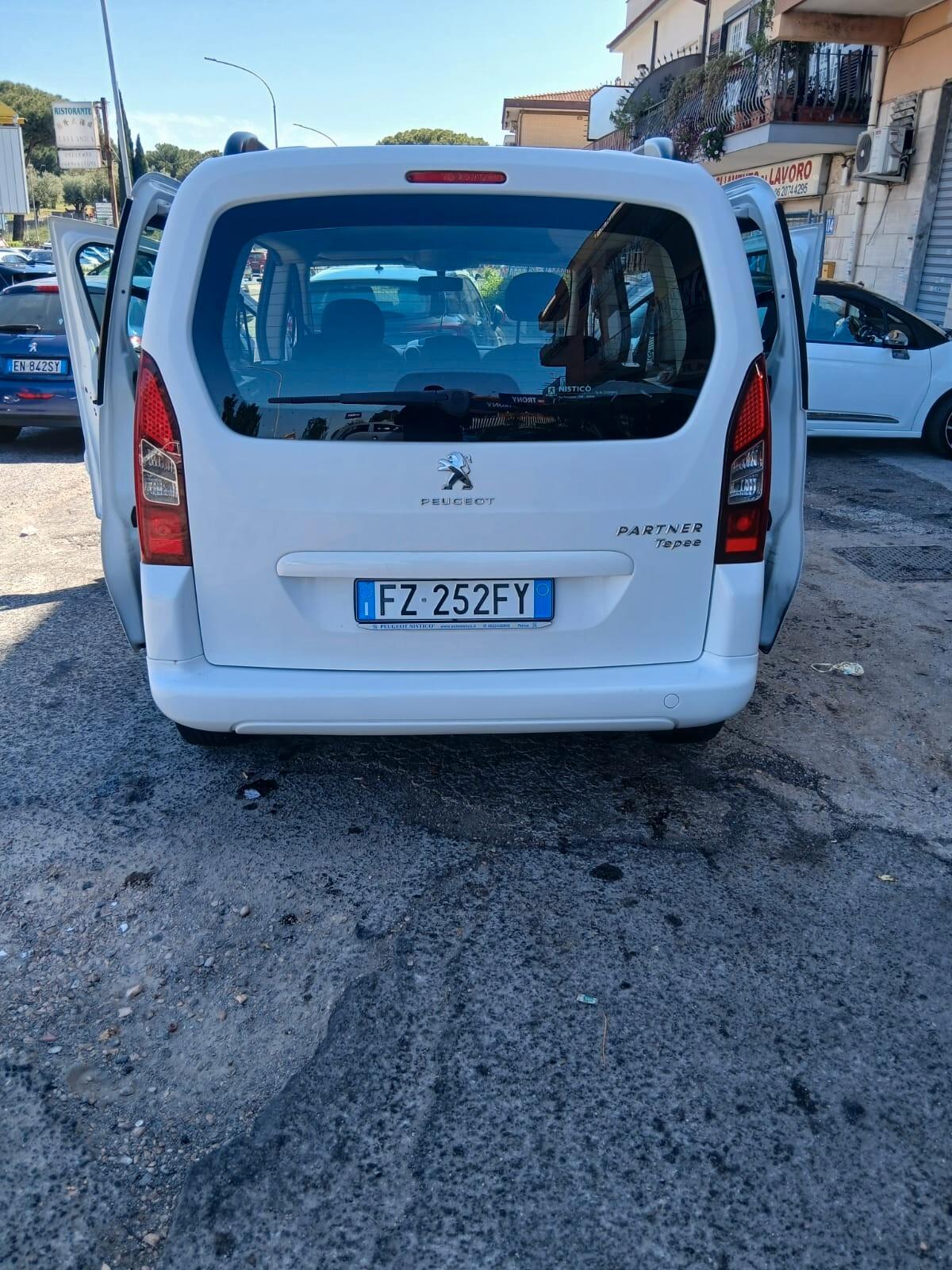 Peugeot Partner Tepee 1.6 HDi 115CV Active
