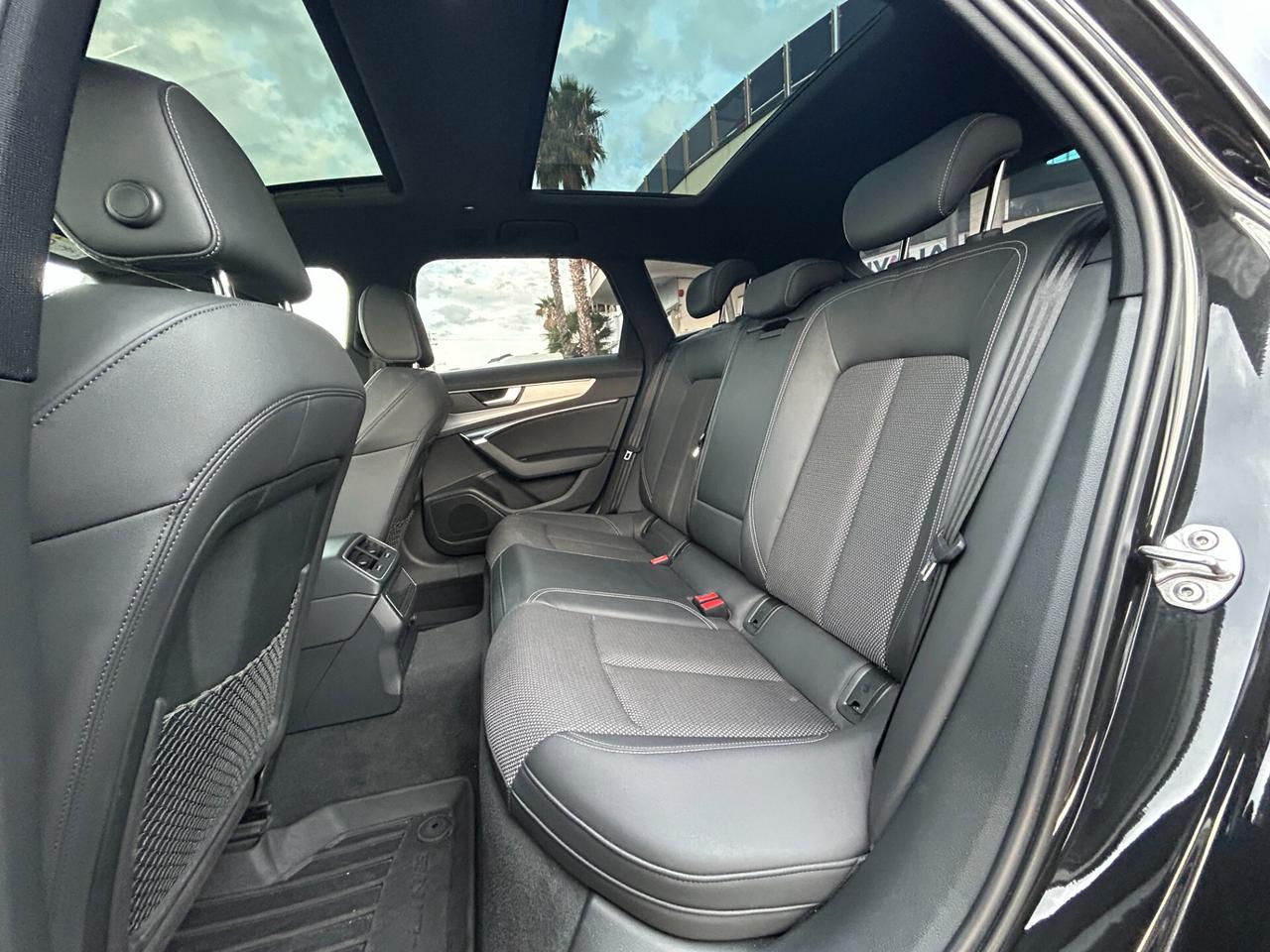 Audi A6 Avant 40 2.0 tdi mhev s-tronic S-Line