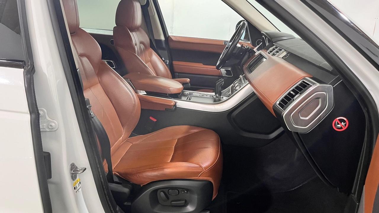 Land rover Ranger Rover Sport 3.0 TDV6 HSE