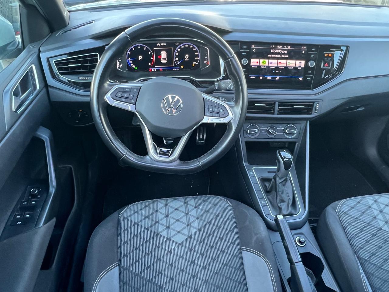 Volkswagen Taigo 1.0 TSI 110 CV R-Line TETTO APRIBILE / FINANZIABILE