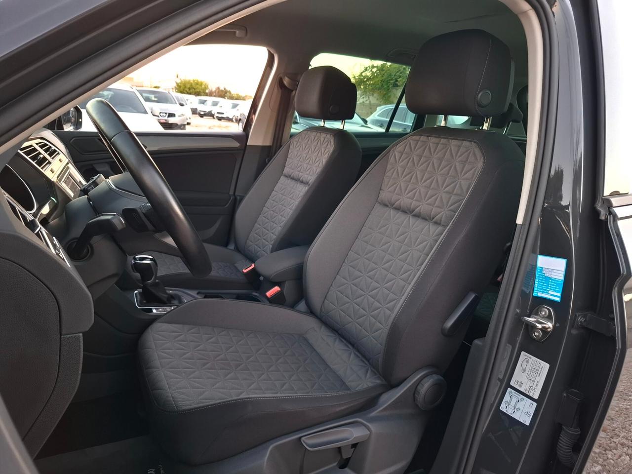 VW Tiguan 2.0 TDI 150cv DSG *LED-RADAR-CRUISE*