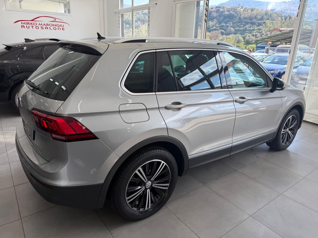 VW Tiguan 2.0 TDI SCR DSG Style FINANZIABILE