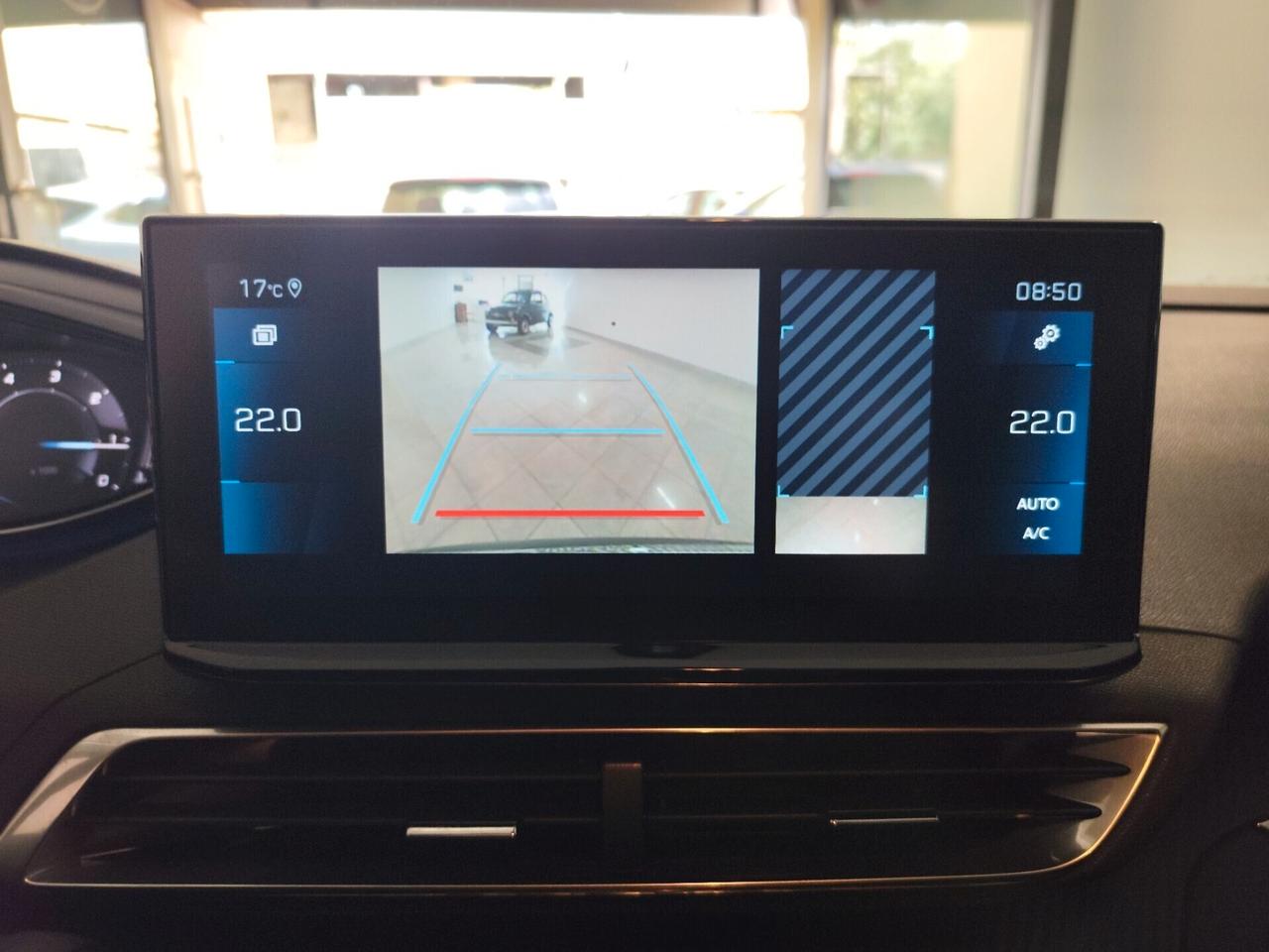 Peugeot 3008 1.5 EAT8 Business 130cv -2021