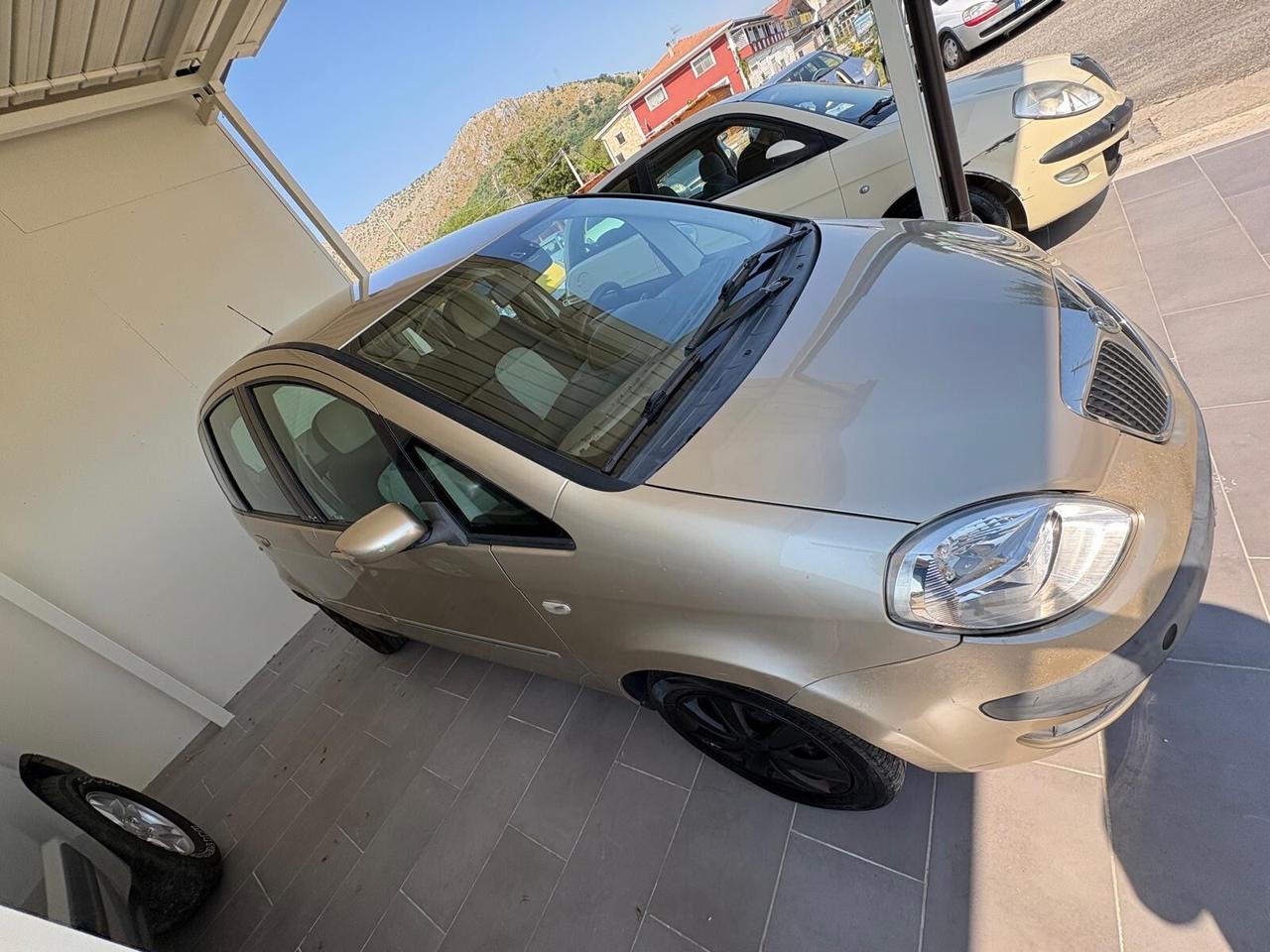 Lancia MUSA 1.4 16V Platino gpl valido