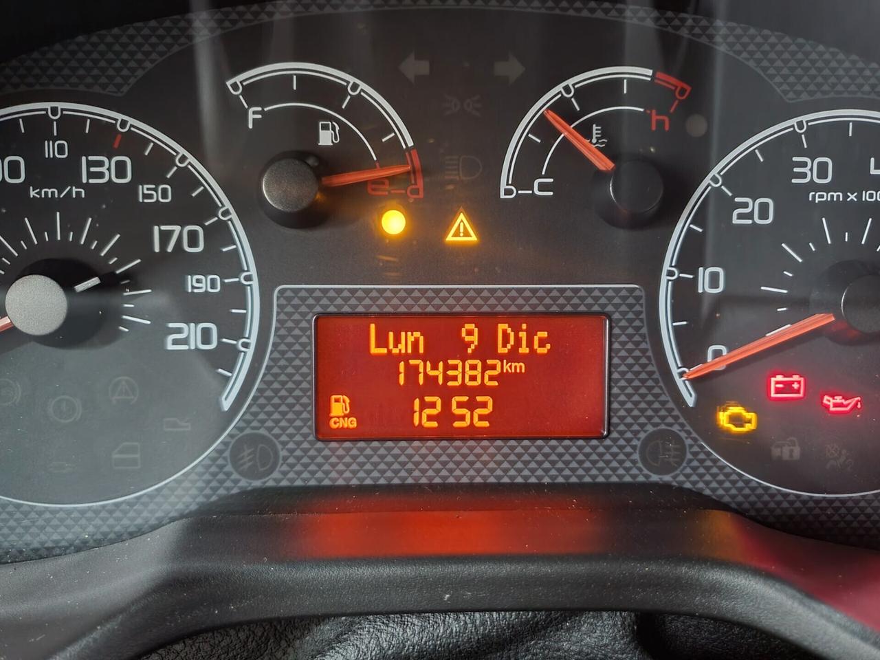 Fiat Qubo 1.4 77cv Dynamic Natural Power 2014