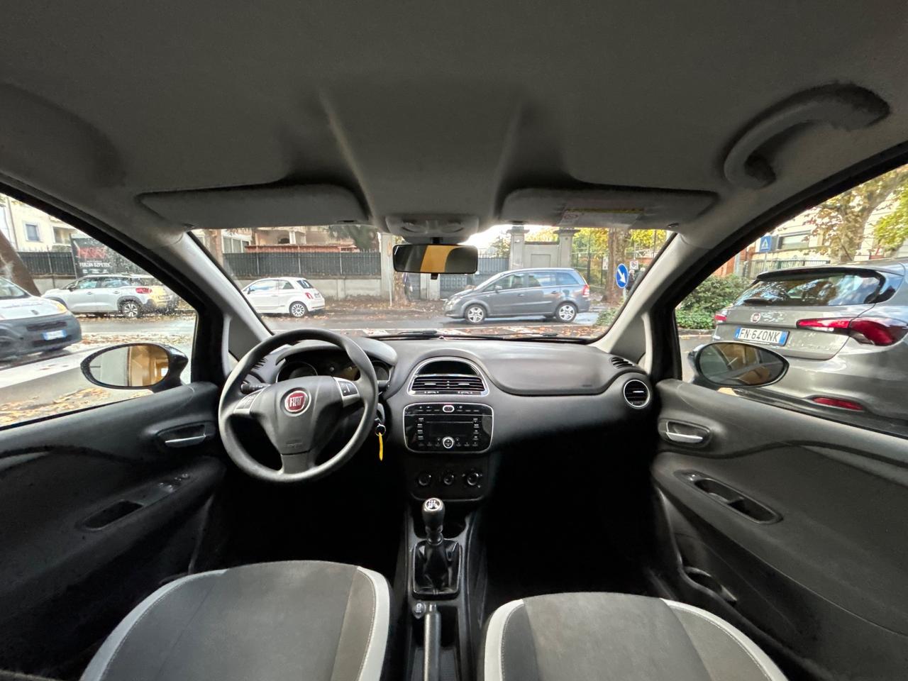 Fiat Punto 1.2 69cv Easy EURO 5B | NEOPATENTATI!!!