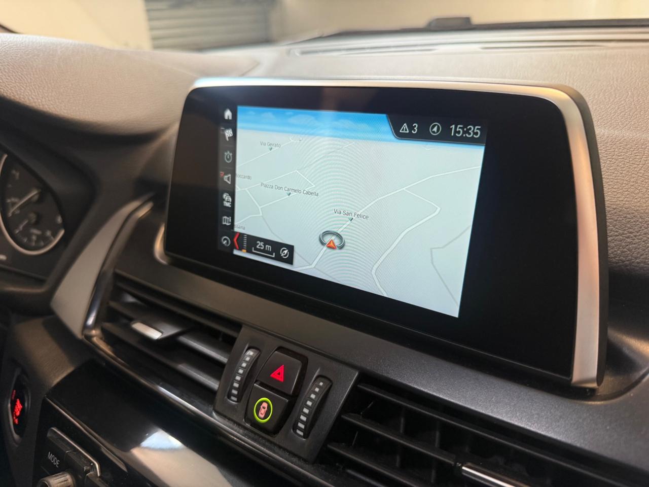 Bmw 2er Active Tourer 218d Sport
