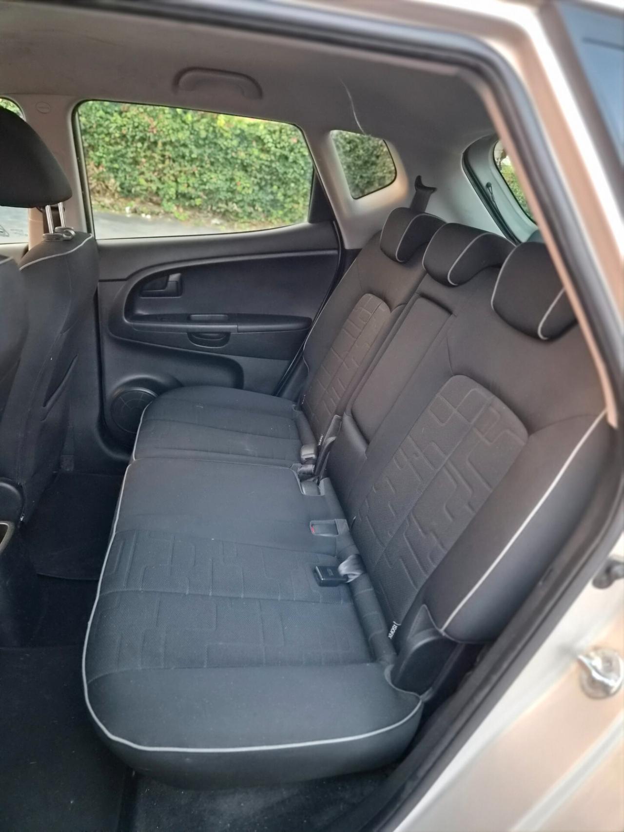 Kia Venga 1.4 CVVT Fullsky