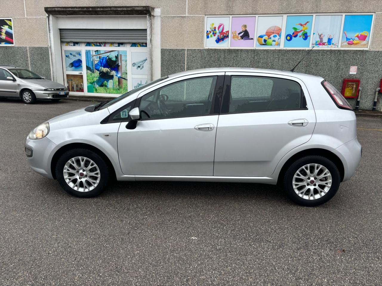 Fiat Punto Evo Punto Evo 1.6 Mjt DPF 5 porte S&S Emotion