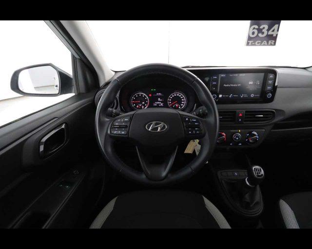 HYUNDAI i10 1.0 MPI Tech