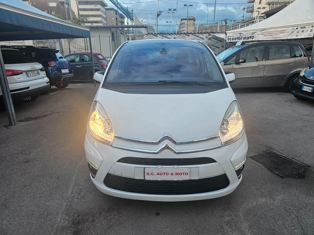 Citroen C4 Picasso 1.6 HDi 112CV..Automatica.2013