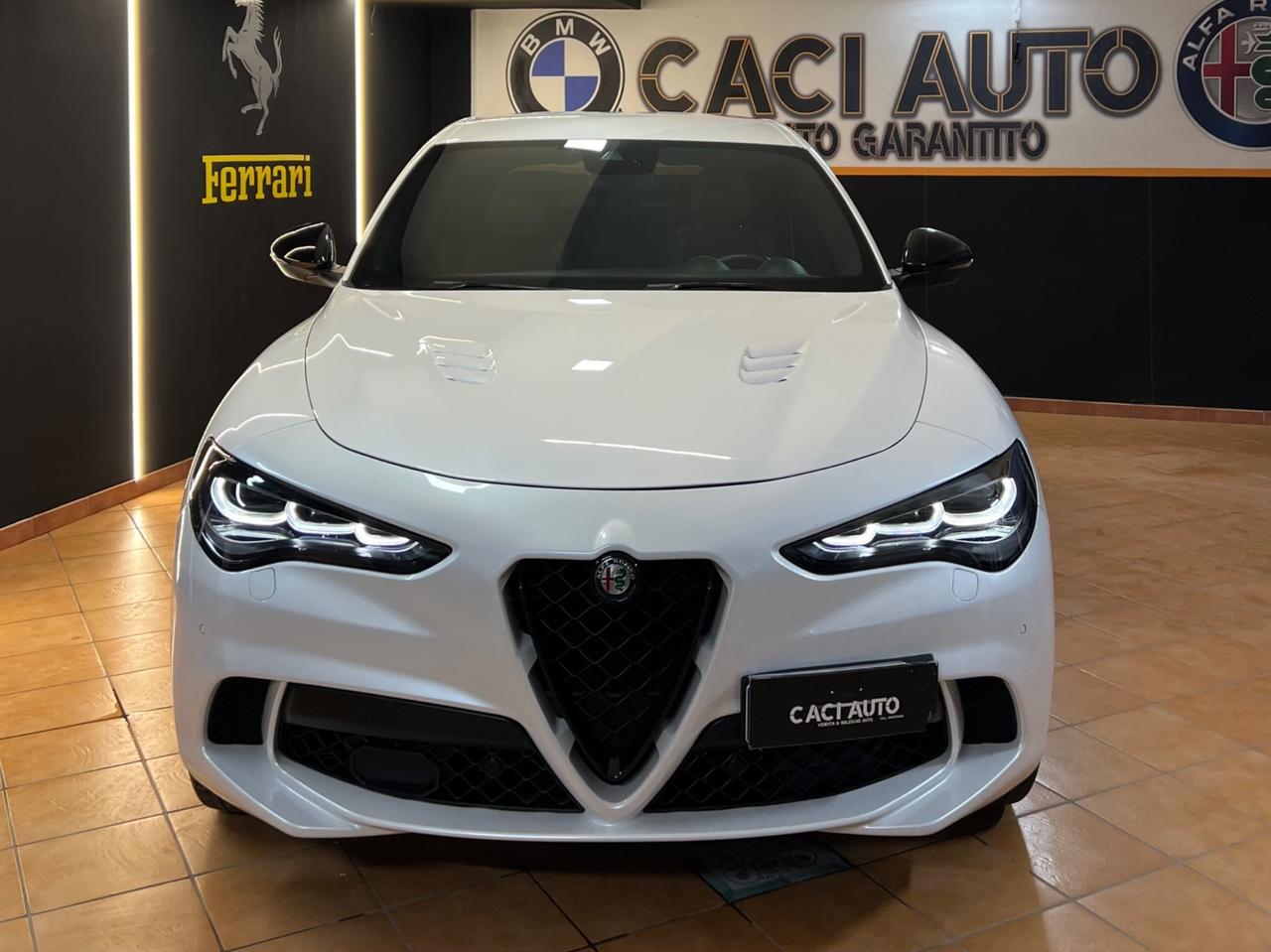 Alfa Romeo Stelvio 2.9 Bi-Turbo V6 510 CV AT8 Quadrifoglio