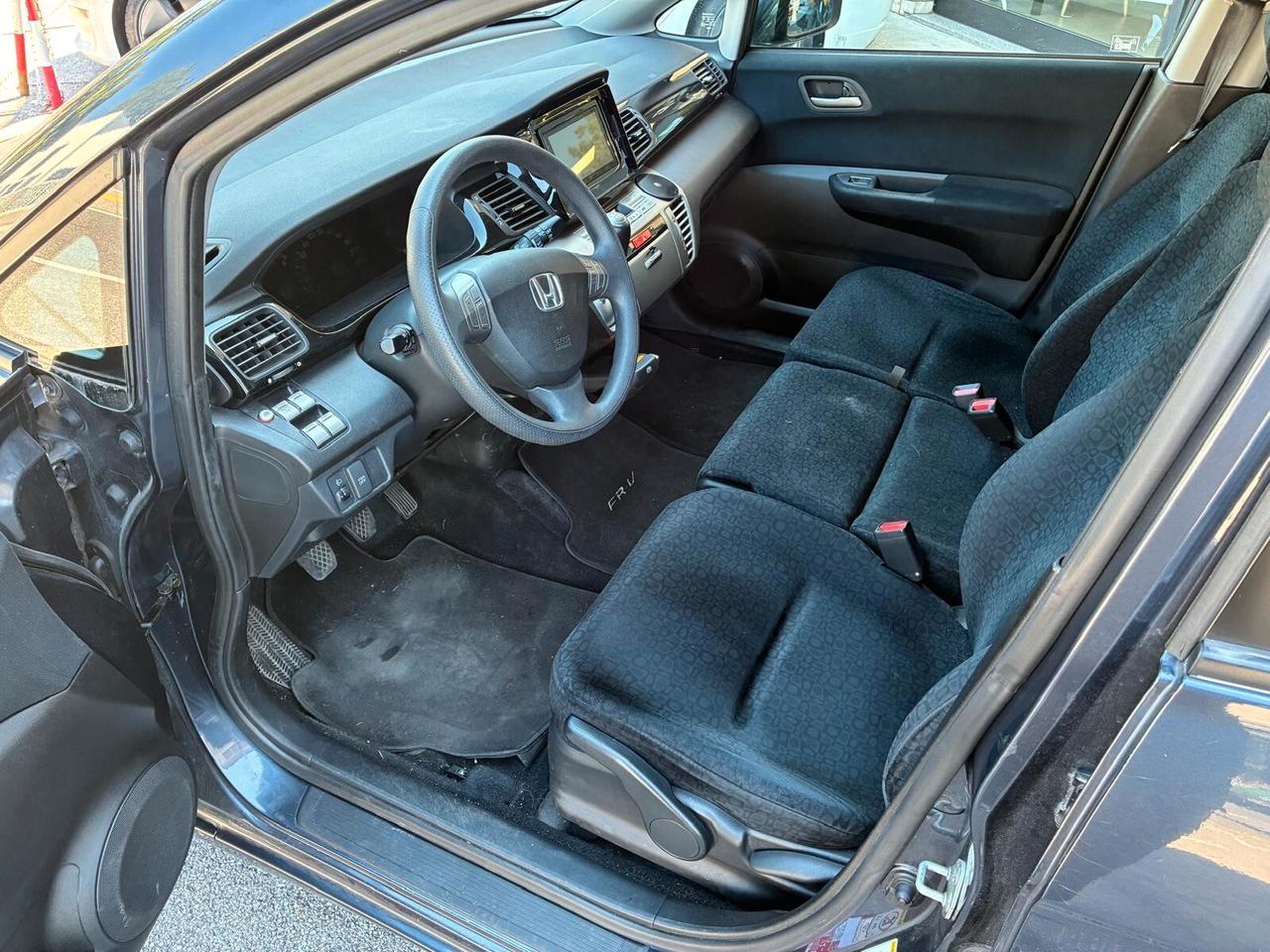 Honda FR-V Neopat. 6 POSTI