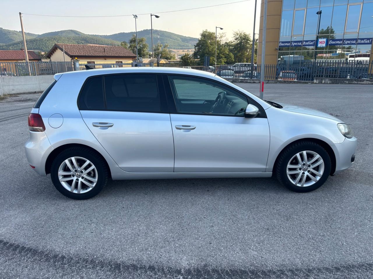Volkswagen Golf 1.6 TDI DPF 5p. Highline