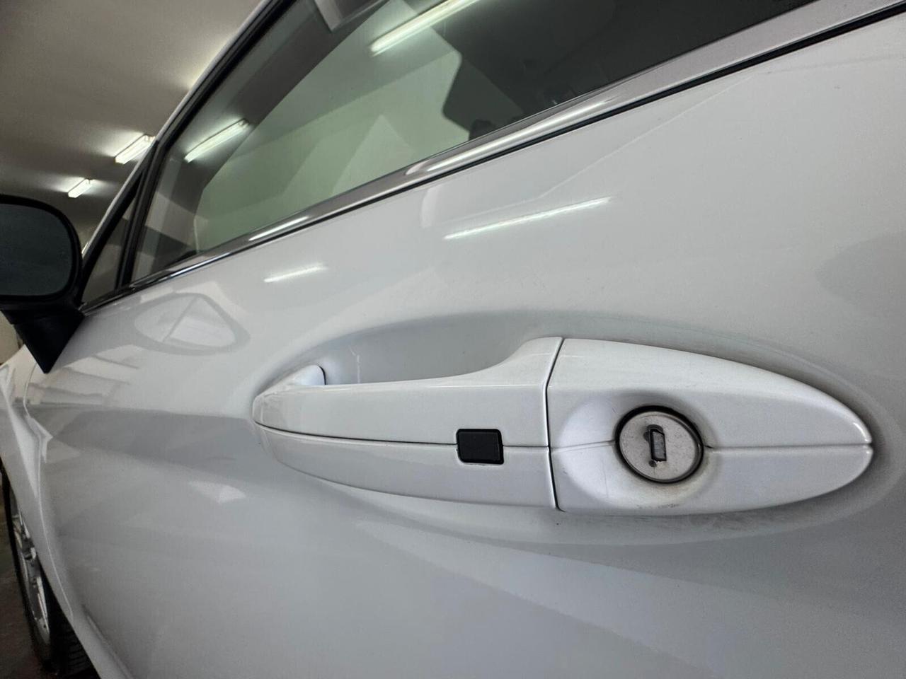 Ford Fiesta 1.5 TDCi 75CV 5 porte Titanium