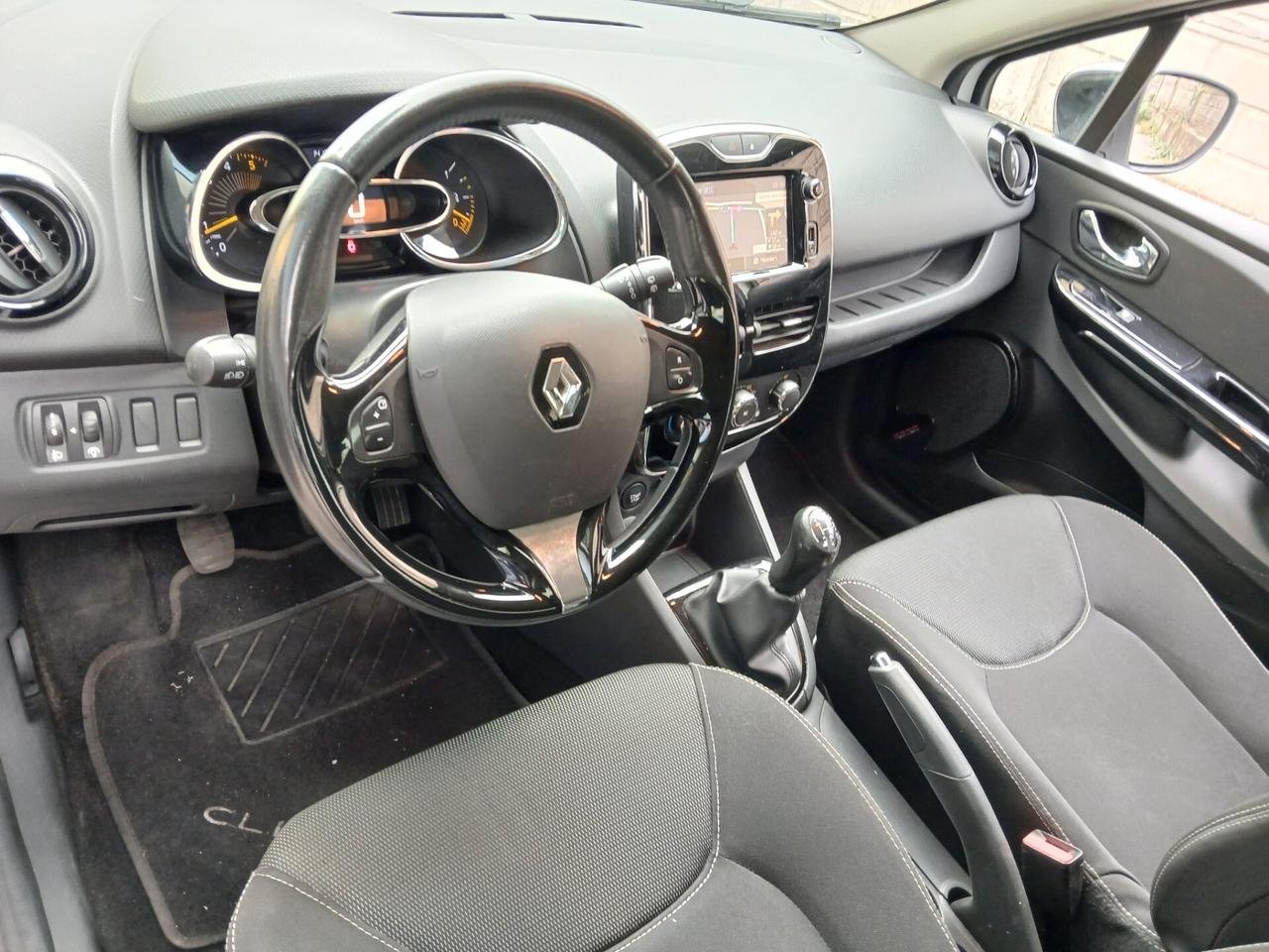 Renault Clio AUTO IMPECCABILE