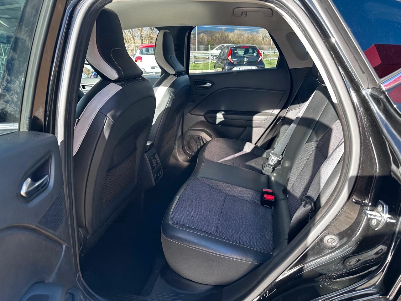 Renault Captur TCe 100 CV GPL Intens