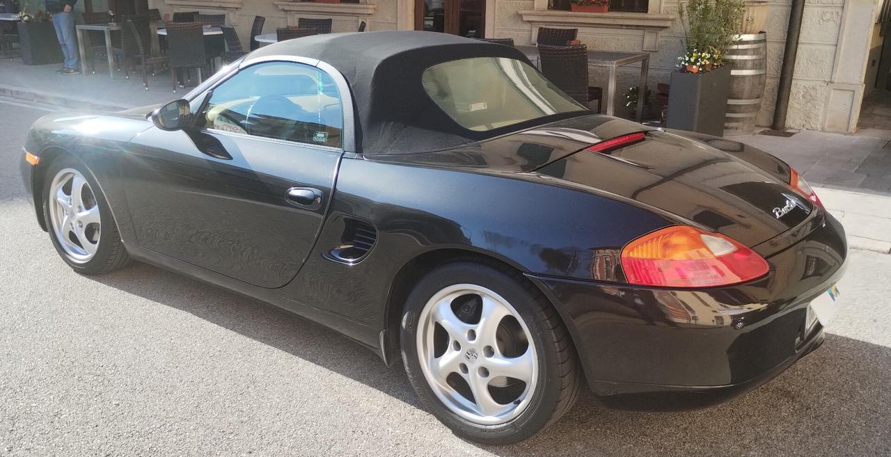 Porsche Boxster 2.5i 24V cat