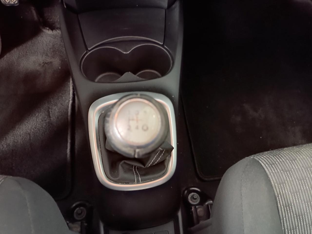 Toyota Yaris 1.0 5 porte