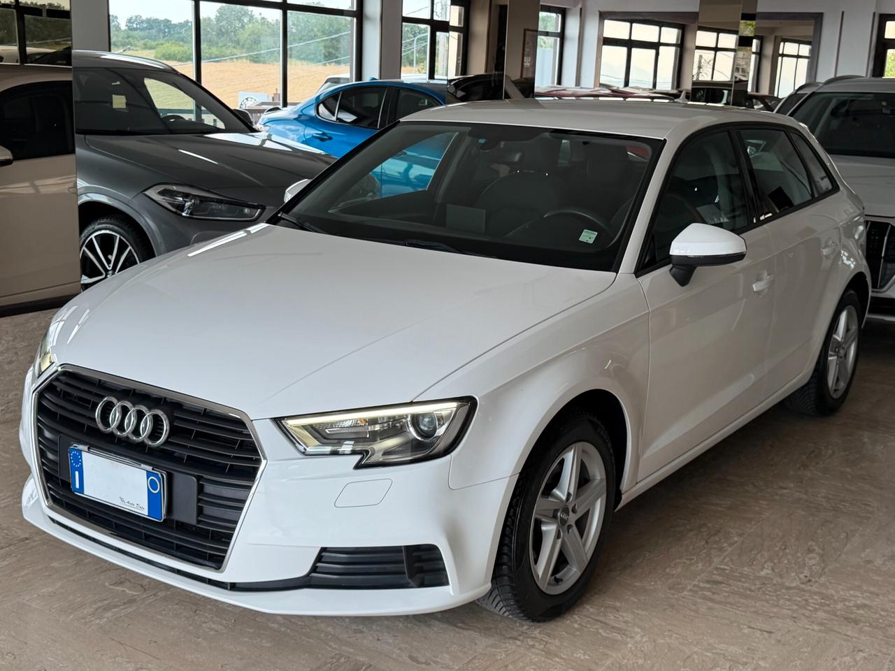 Audi A3 SB 30 1.6 TDI 115 cv. BUSINESS (Nav)
