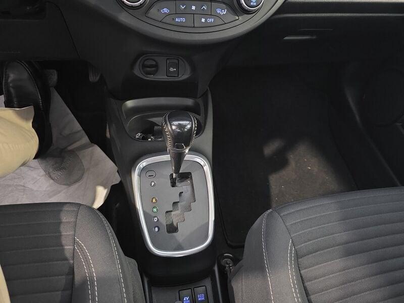 Toyota Yaris 1.5 Hybrid 5 porte Active