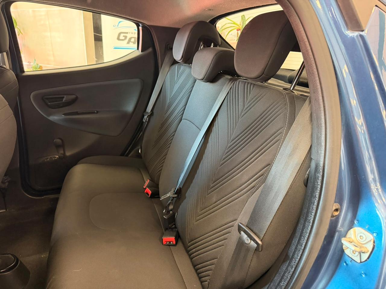 Lancia Ypsilon 1.0 FireFly 5 porte S&S Hybrid Gold