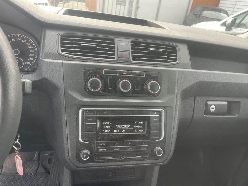 Volkswagen Caddy 2.0 TDI 102 CV DSG Kombi Maxi