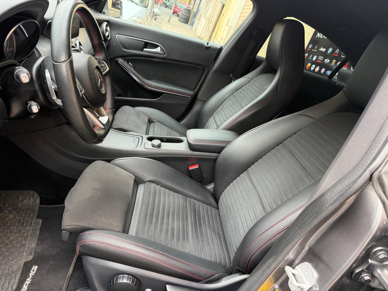 Mercedes-benz CLA 200 d Automatic Premium