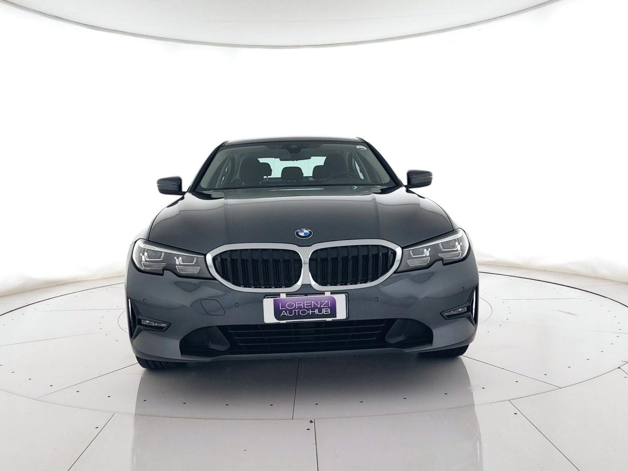BMW 320d mhev 48V xdrive Business Advantage auto APP CONNECT+LED