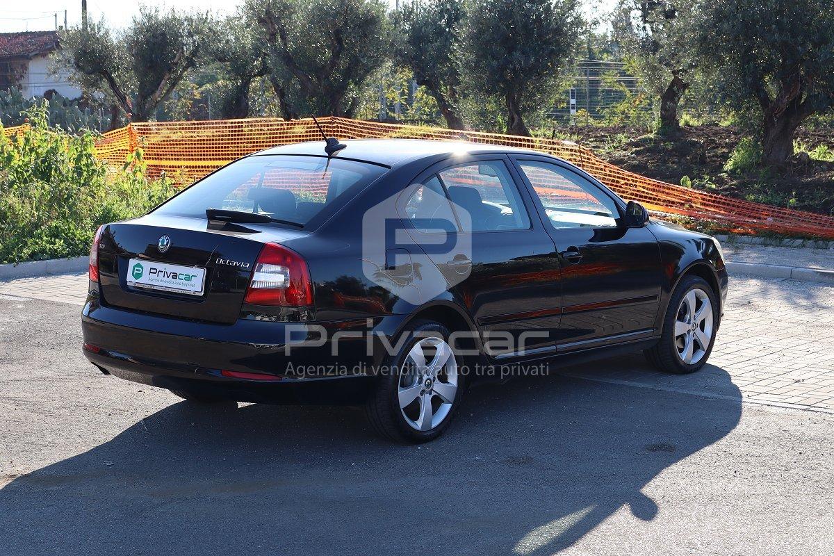 SKODA Octavia 2.0 TDI CR F.AP. DSG Ambition