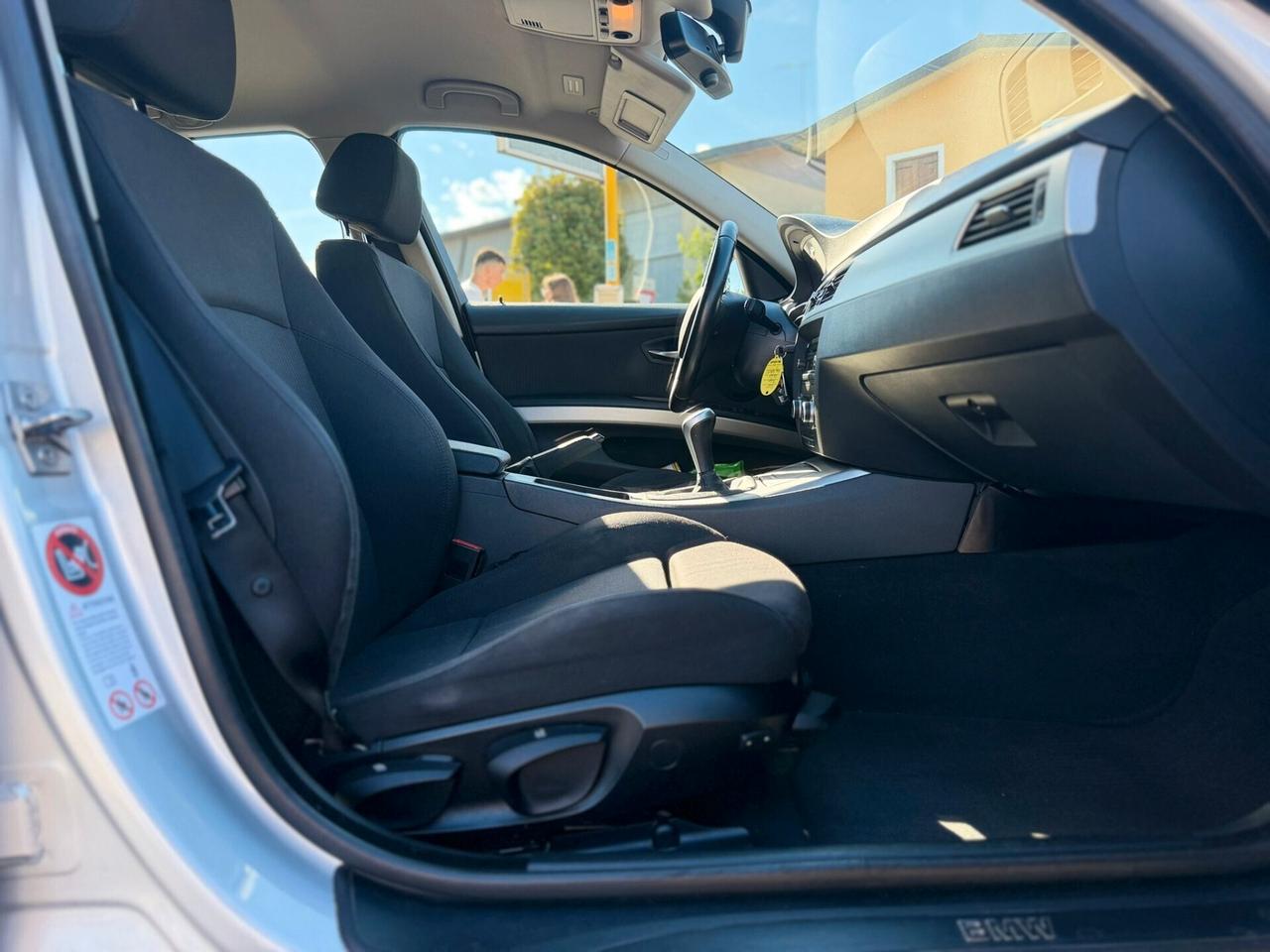 Bmw 320 320d cat Touring Attiva
