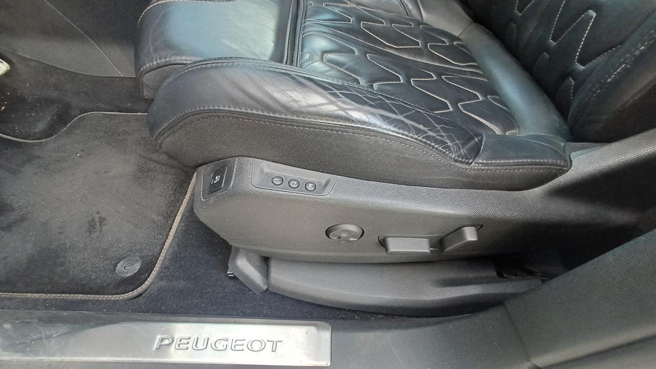 Peugeot 3008 BlueHDi 120 S&S EAT6 GT Line tetto+pello