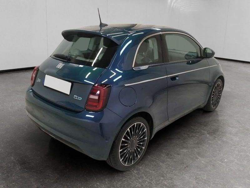 FIAT 500 500e 42 kWh La Prima