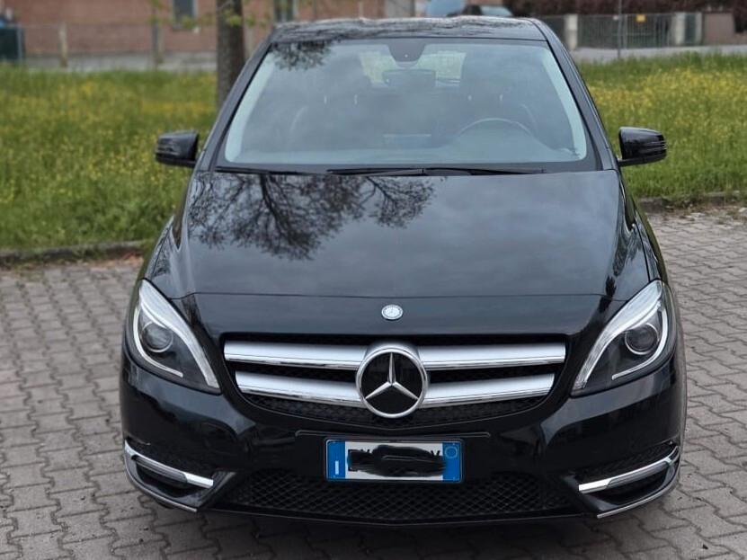 Mercedes-benz B 200 CDI Automatic Premium