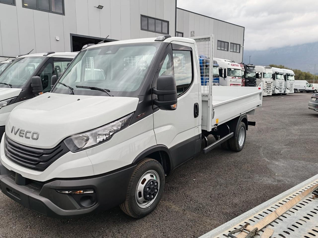 NUOVO - IVECO Daily 35-160 RIBALTABILE
