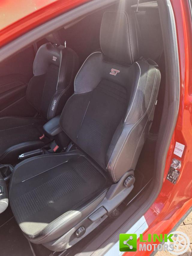 FORD Fiesta 1.5 Ecoboost 200 CV 3 porte ST