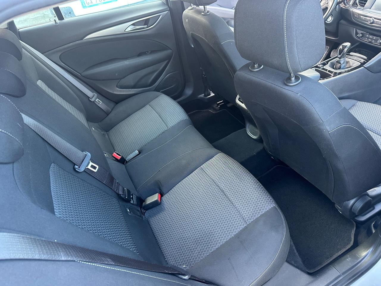 Opel Insignia 1.5 CDTI S&S Sports Tourer Business Edition