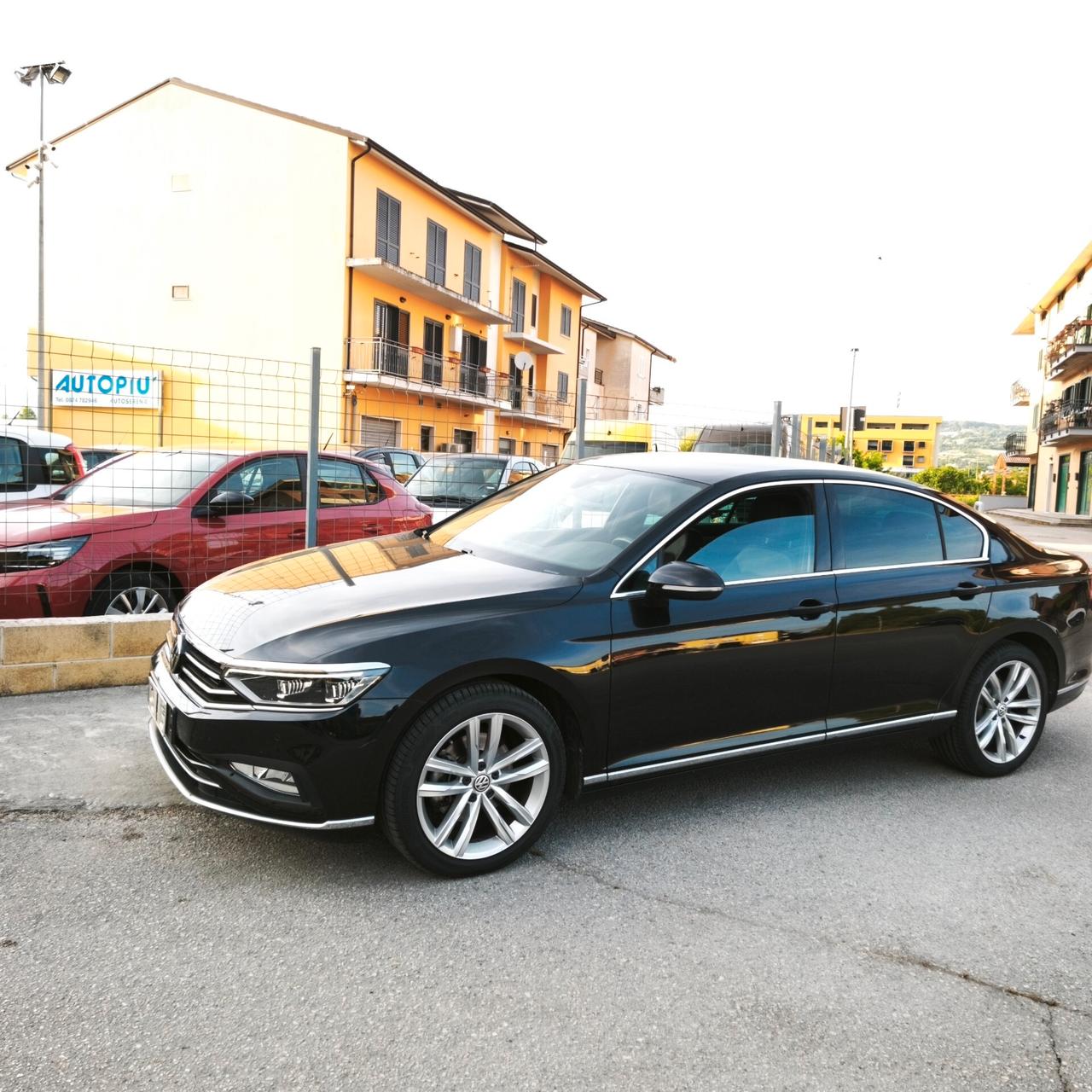 Volkswagen Passat 2.0 TDI SCR EVO DSG Business