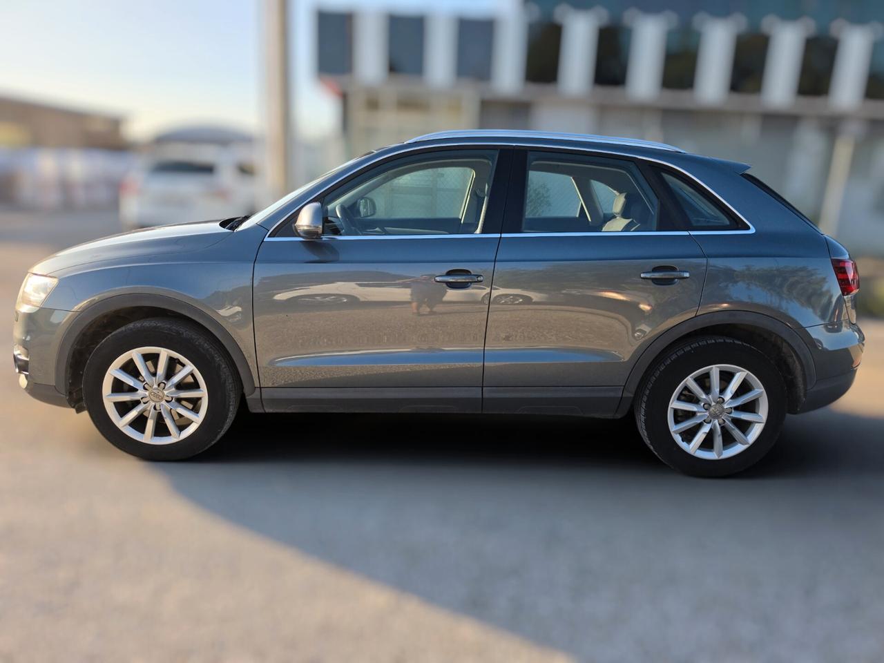 Audi Q3 2.0 TDI Business