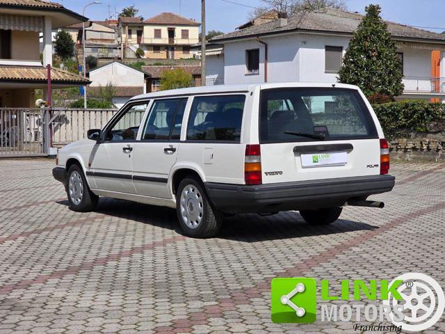 VOLVO Polar 945