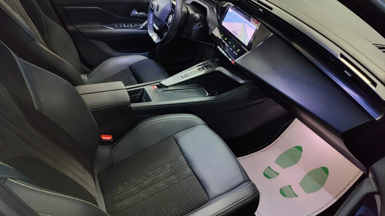 Peugeot 408 130 EAT8 GT