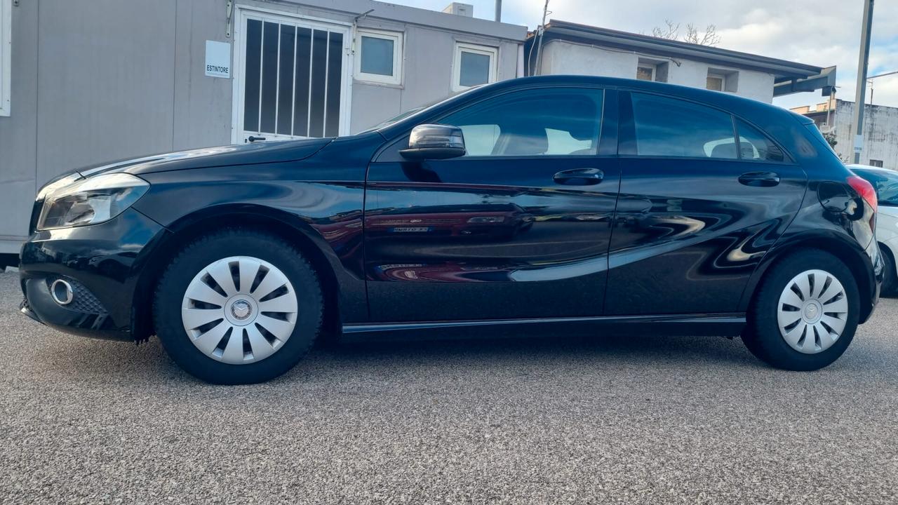 Mercedes-benz A 160 CDI Premium - 90cv-66kw-EURO5B-