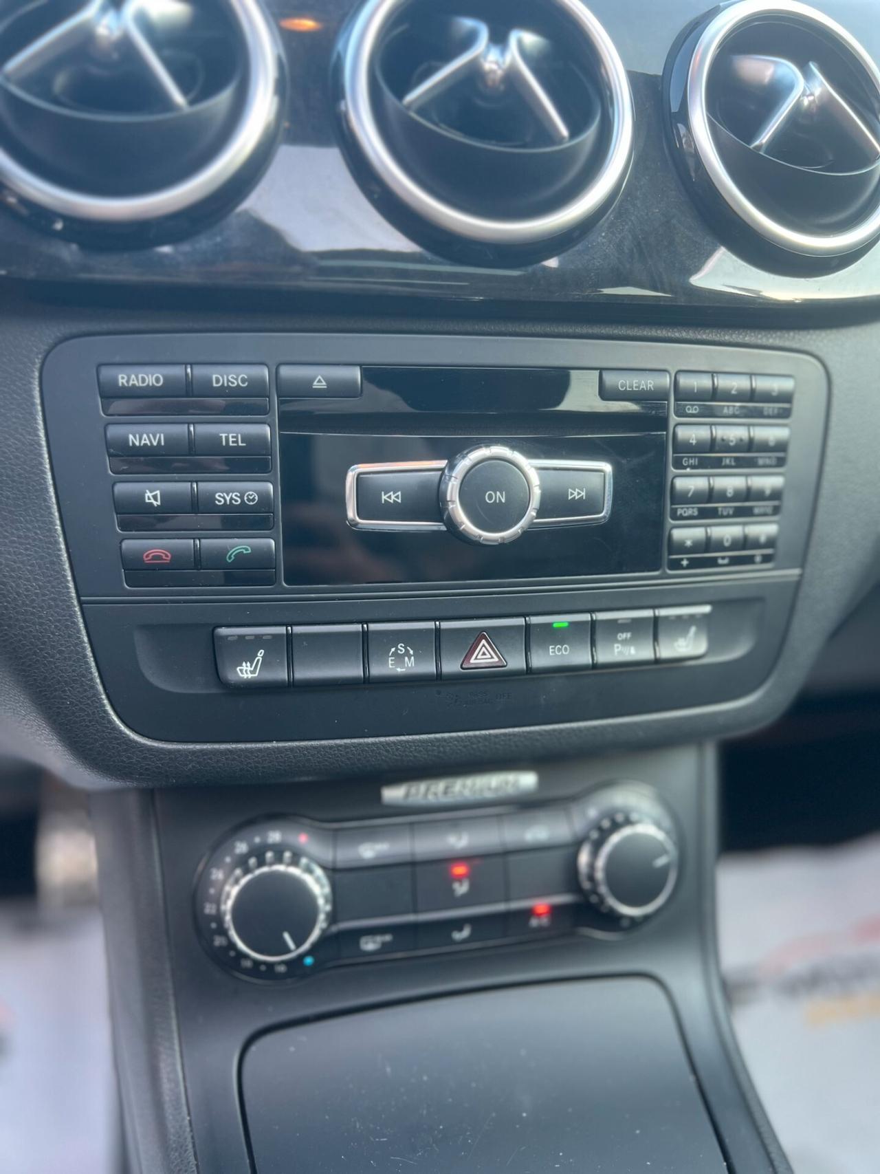 Mercedes Classe B180 TETTO APRIBILE PREMIUM - 2013
