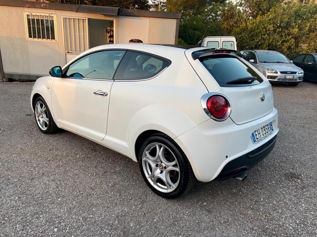 Alfa Romeo MiTo 1.6 JTDm-2 (Bianco Opaco)