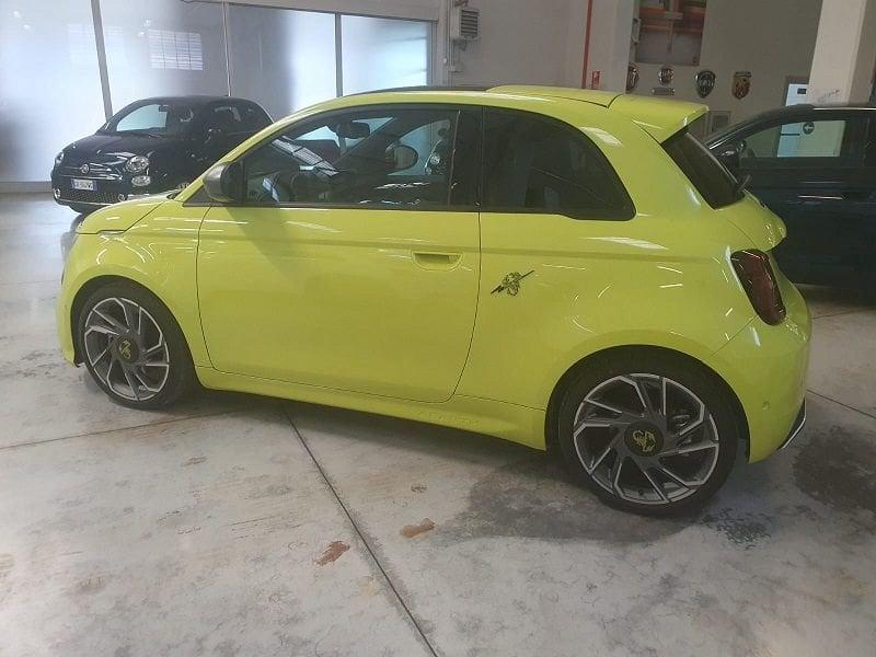 Abarth 500e 500e