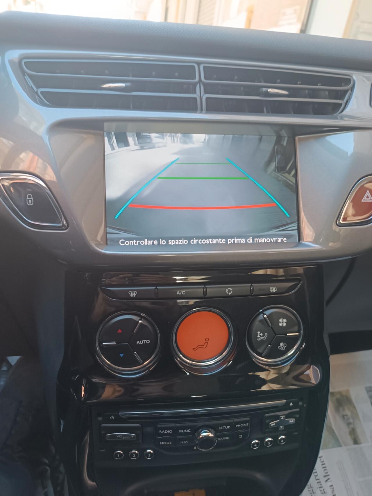 Citroen C3 1.6 e-HDi 90 Exclusive tetto navi camera full